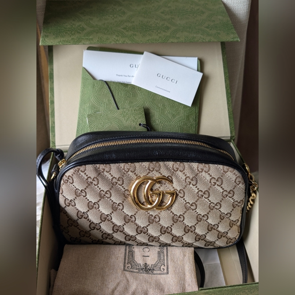❤️ SOLD ❤️Gucci Marmont canvas Small